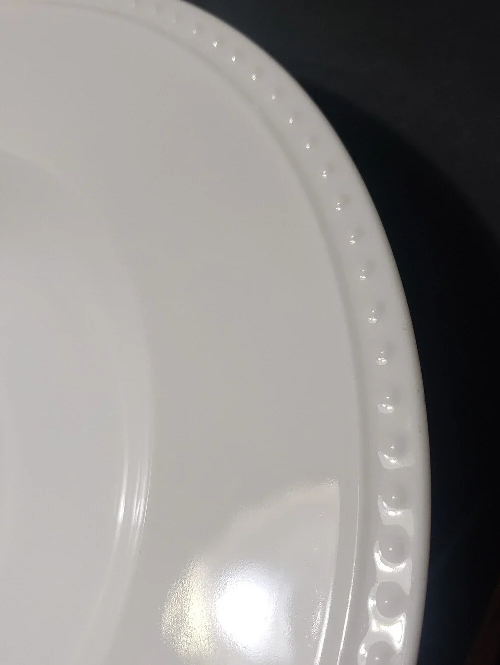 Set Of 4 CRATE & BARREL  *Staccato* Rimmed Soup Bowls